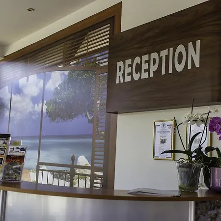 Hotel Radina Family